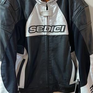 Sedici Leather motorcycle jacket